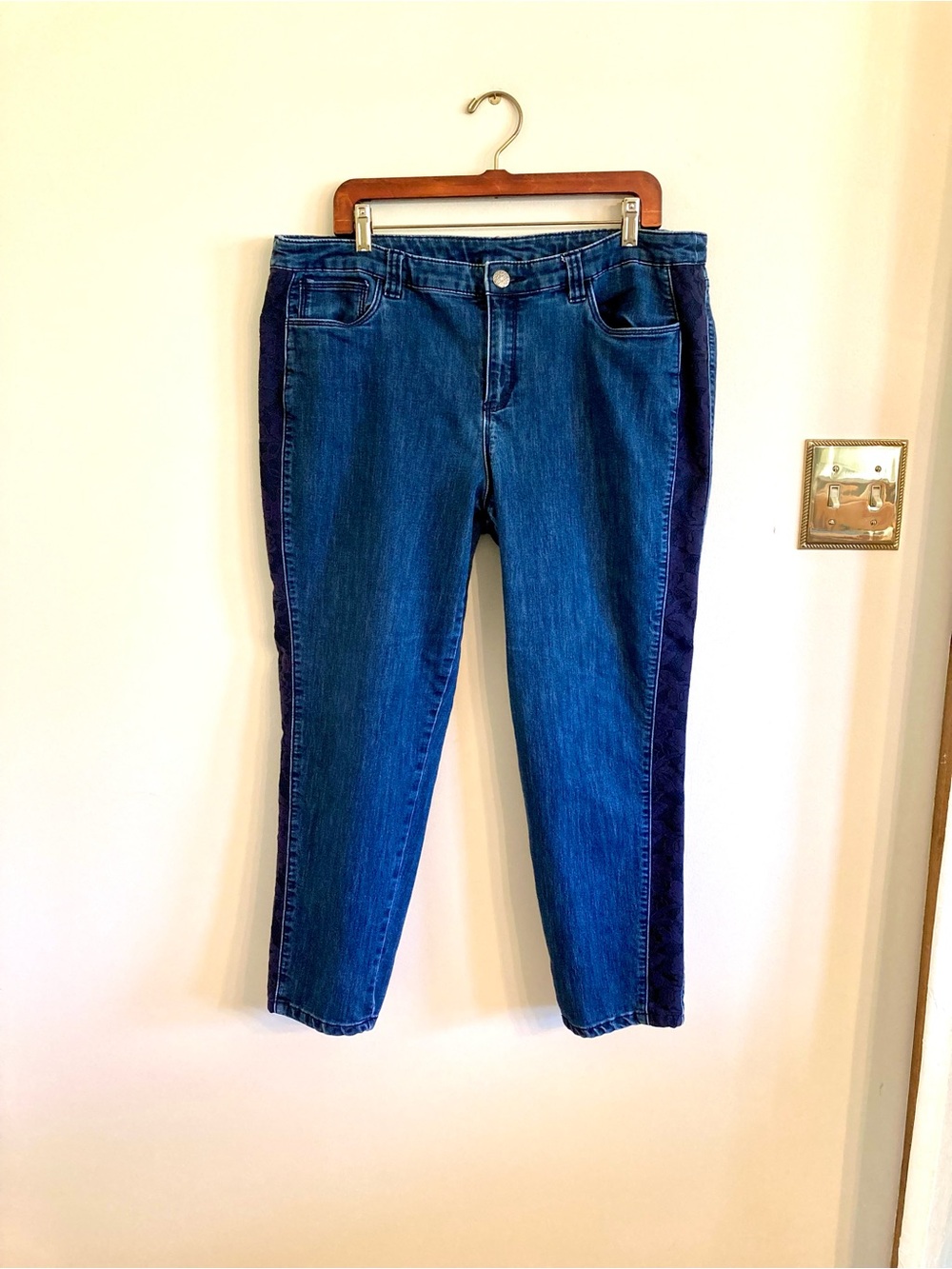Christopher & Banks Jeans - Picture 2 of 12